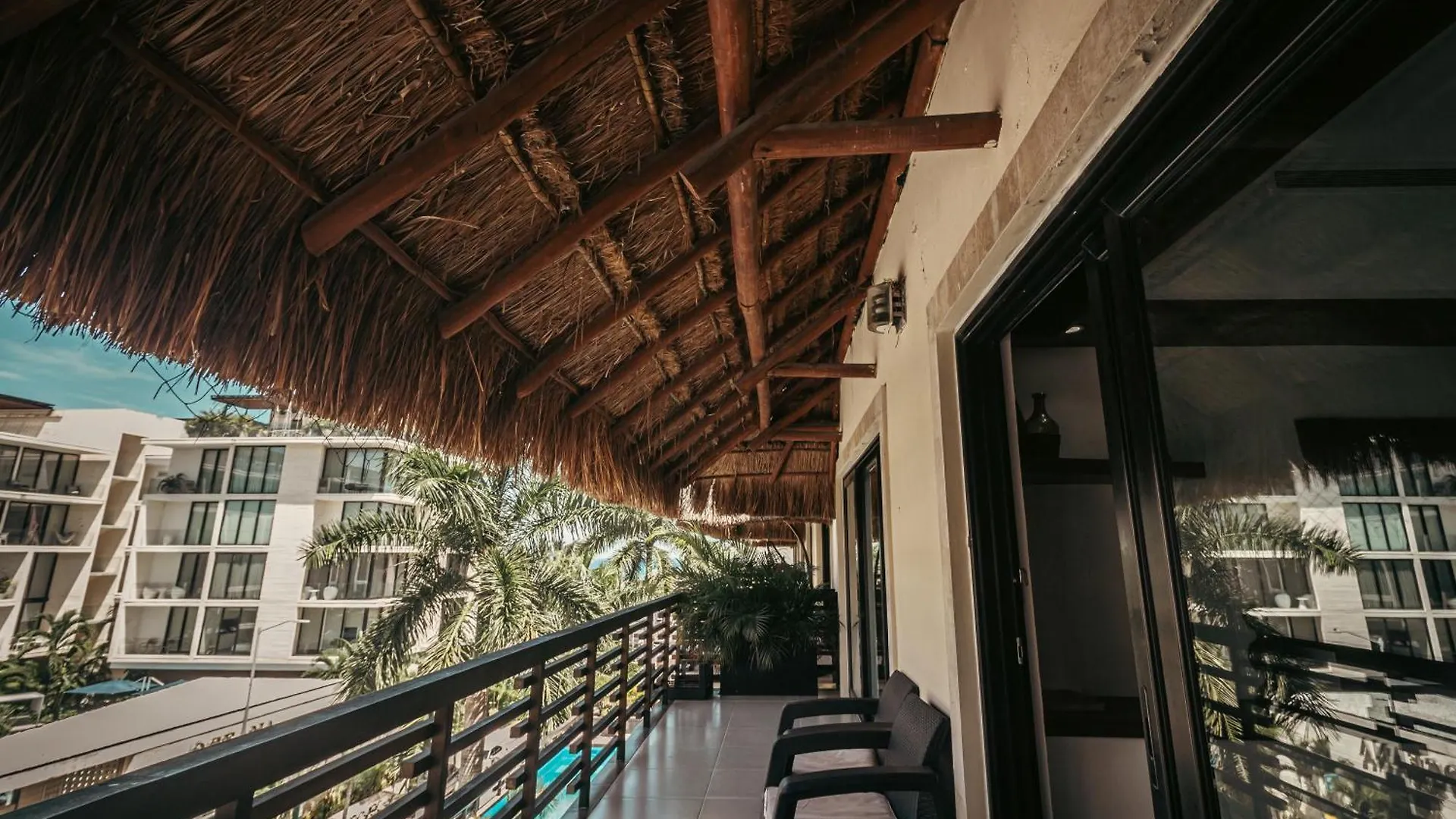 Aldea Thai Ocean Luxury Residences Playa del Carmen 0*,
